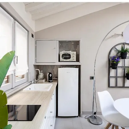 House Cavour 24 * 파르마