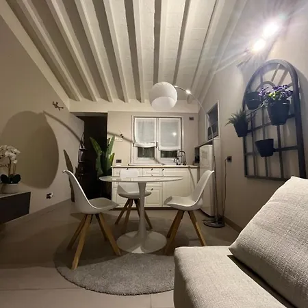 Maison Del Ducato “cavour 24” *