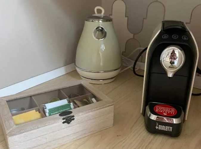 Apartment House Cavour 24 In The Heart Of Downtown *